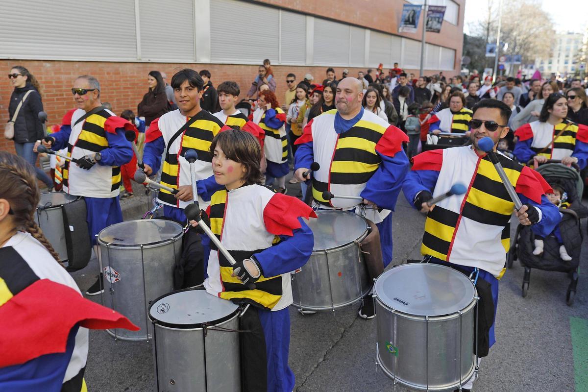 Imatges dels carnavals a barris de Girona