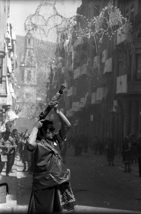 Moros y Cristianos de Alcoy en los 60