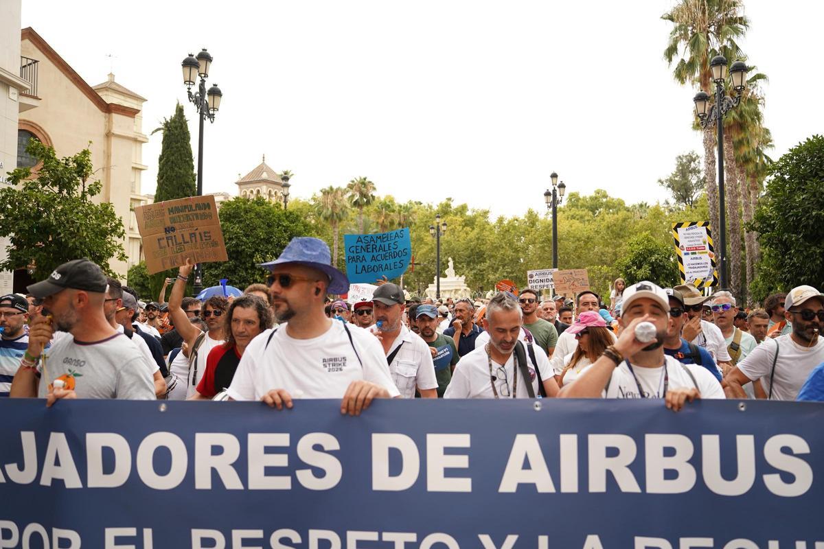 Las imágenes de la manifestación de Airbus en Sevilla