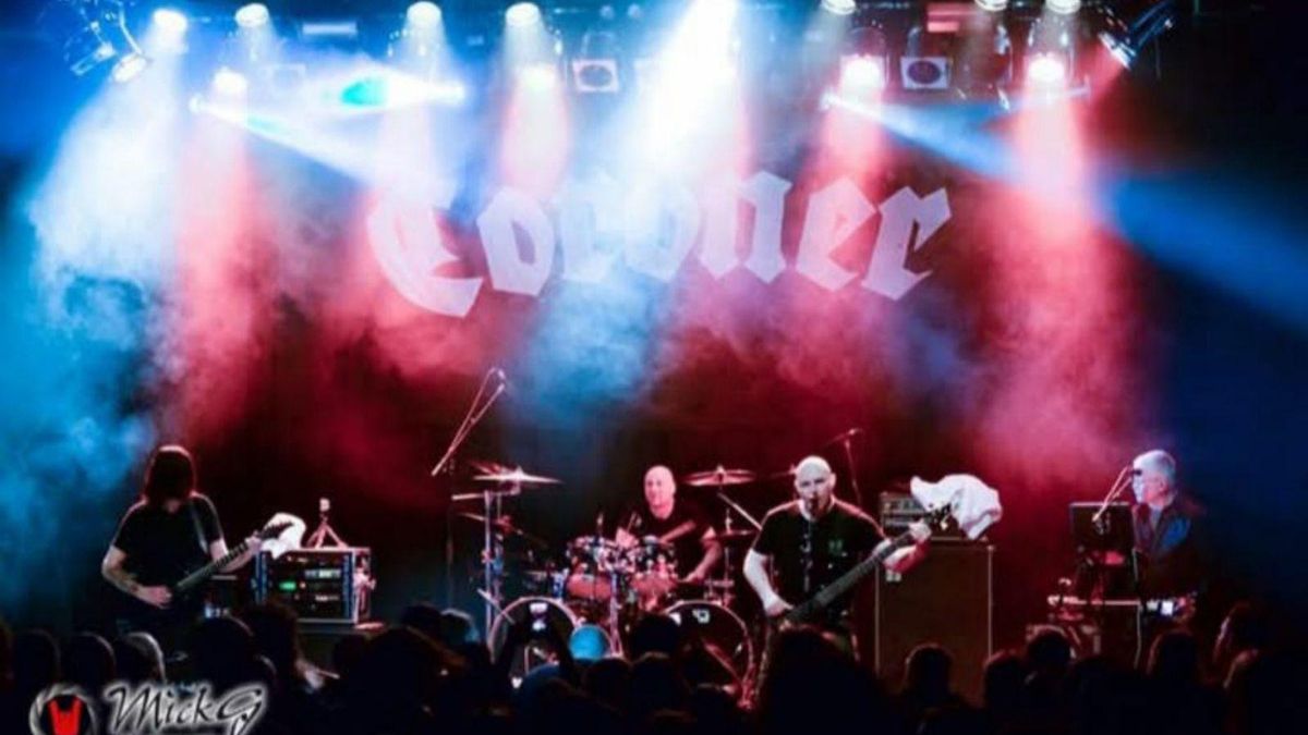 La banda suiza Coroner. |  Morrazica