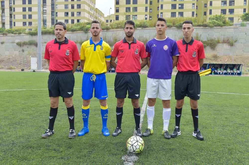 Partido de juvenil división de honor entre UD ...