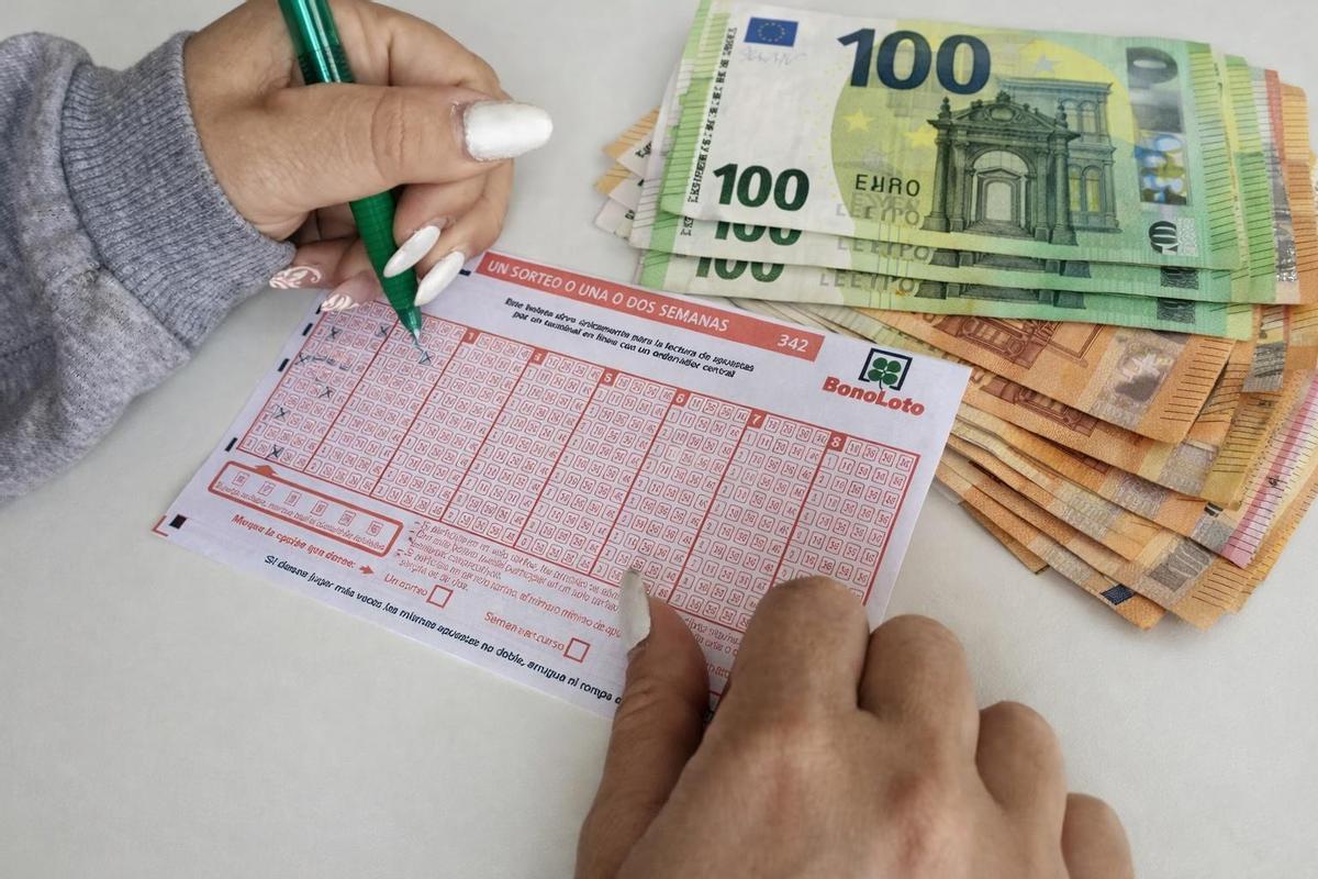 Lluvia de dinero a un acertante en Castelló