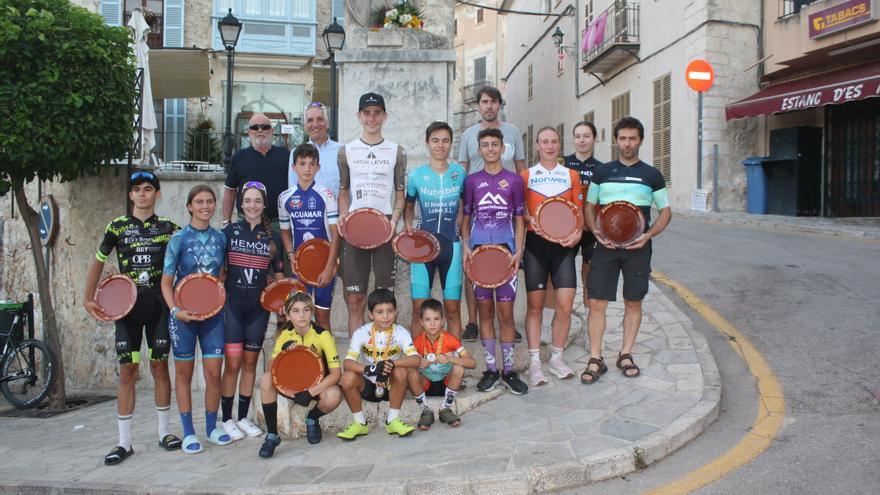 Francesc Bennàssar vuela en el Memorial Francesc Alomar