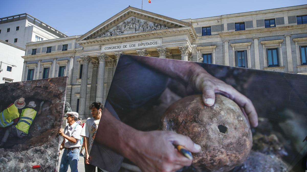 Asociación para la Recuperación de la Memoria Histórica