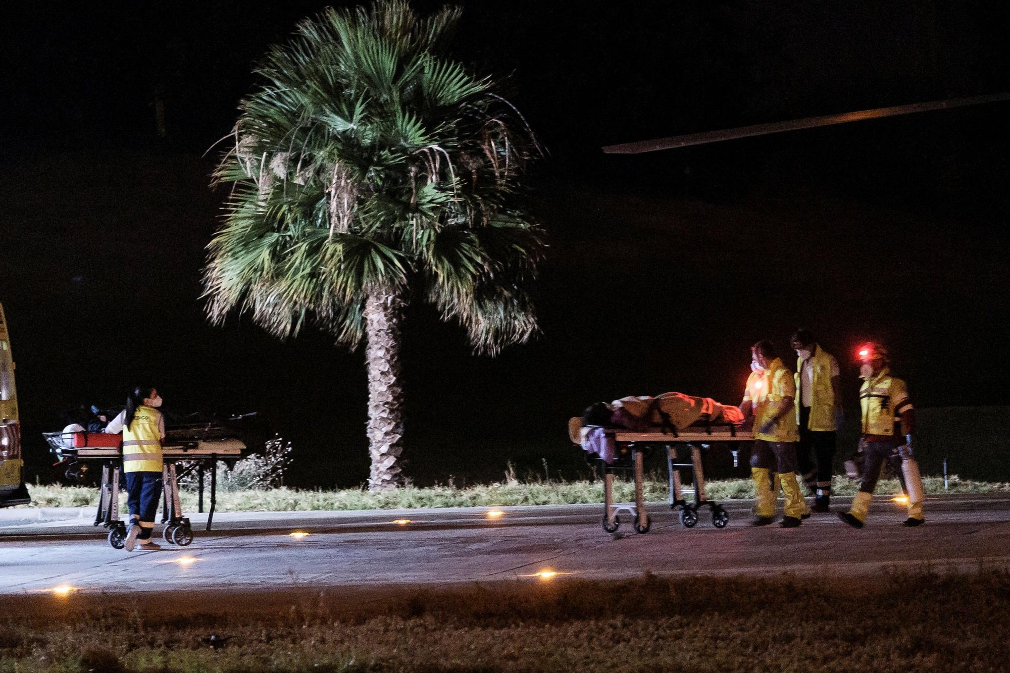 Muere una niña en el helicóptero de rescate tras pasar 17 días en una patera