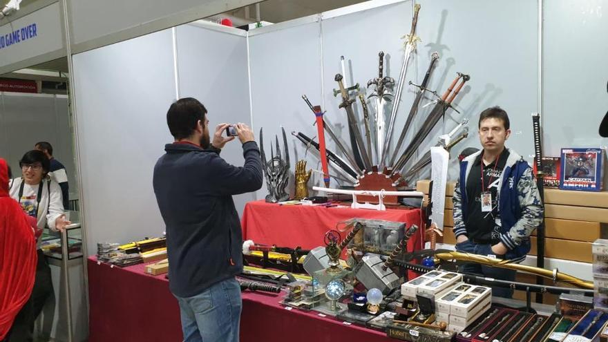 Un puesto de merchandising de &#039;El señor de los anillos&#039;