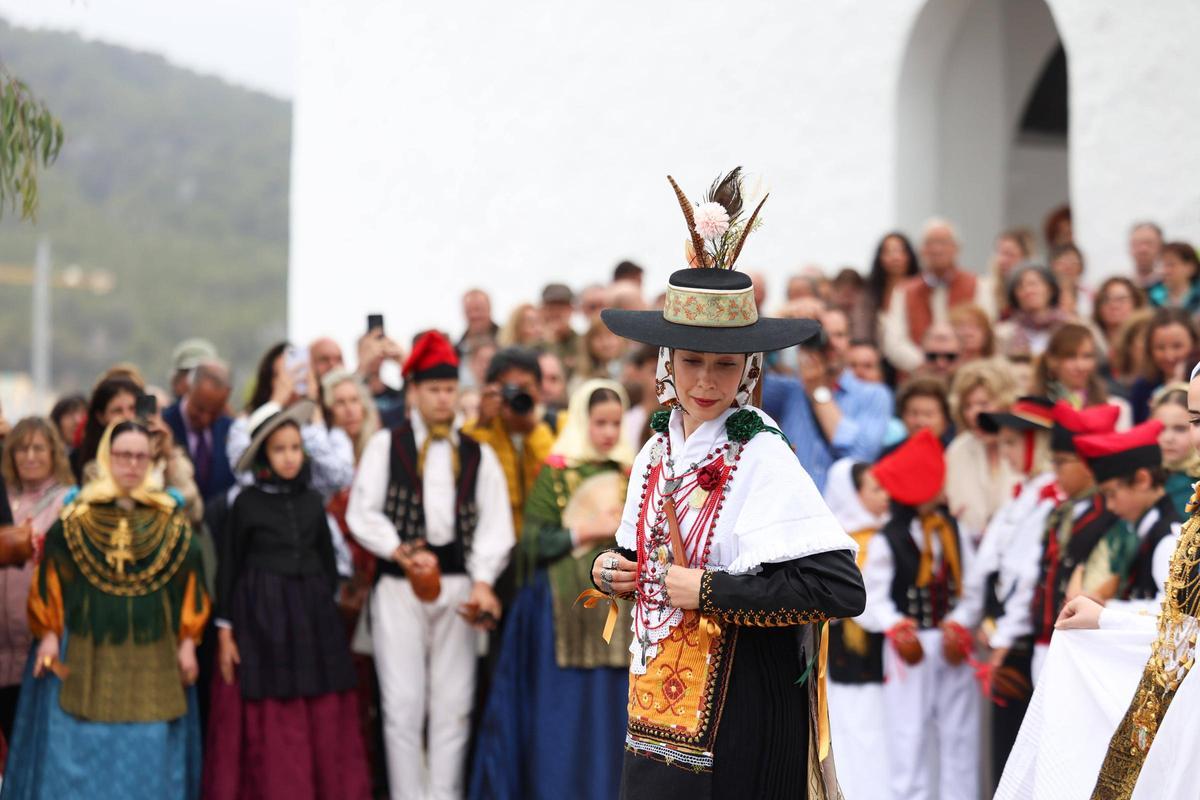 Santa Eulària en su domingo de Anar a Maig, en imágenes