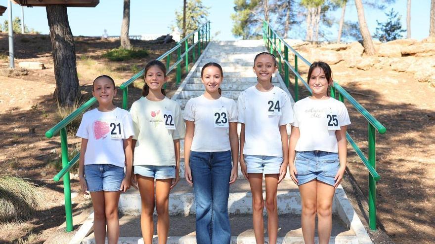 Las candidatas a Fallera Mayor Infantil 2027 pasan la 'prueba de exteriores' en Calvestra