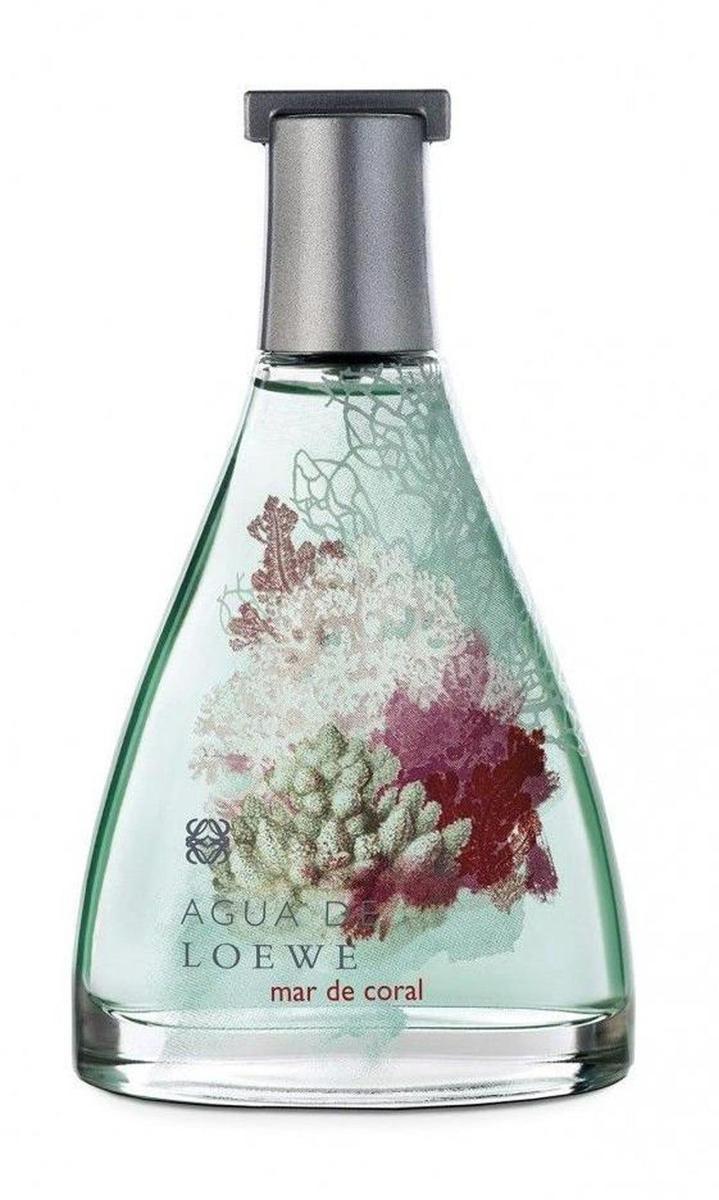 Limpia y pulida como un arrecife, el 'Agua de Loewe: Mar de Coral' te dejará un aire acuático