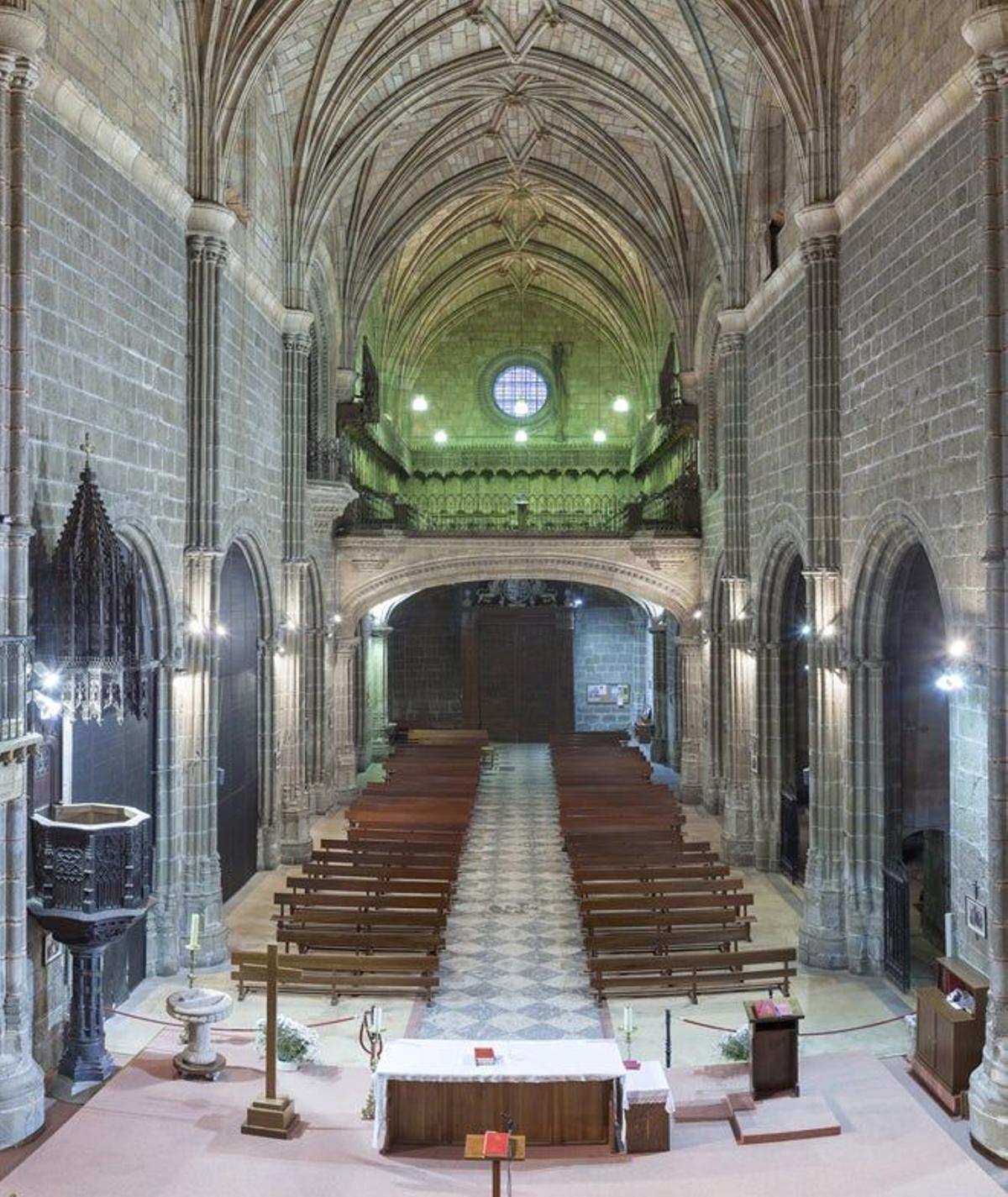 Interior del Real Monasterio de SAnto tomás en Ávila