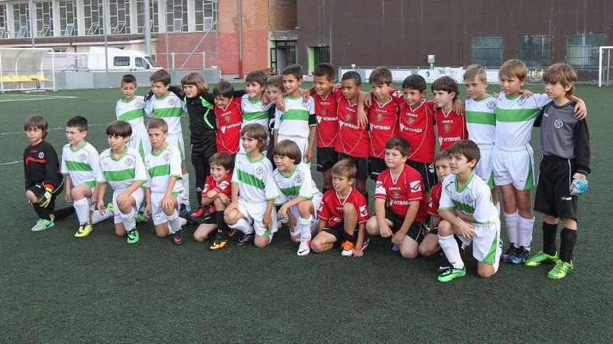 Pabellón y Cristo da Vitoria, finalistas en la fase prebenjamín jugada en Os Remedios.