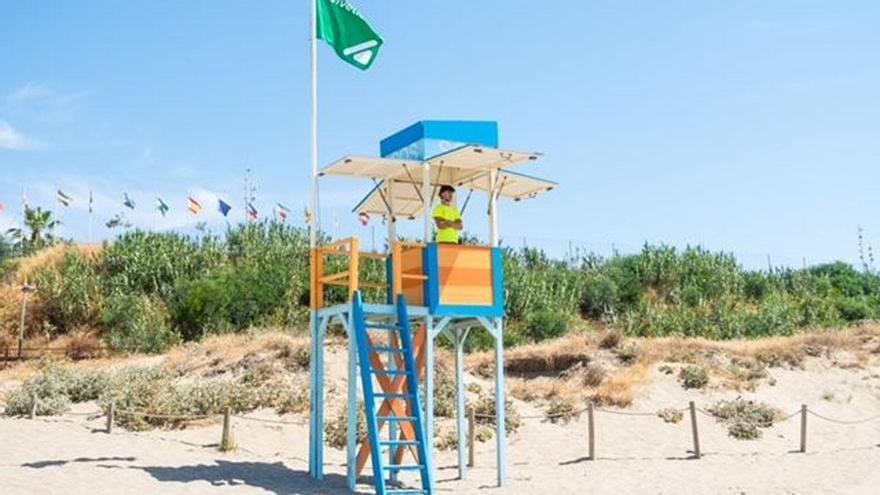 Socorristas realizan 5.800 intervenciones en las playas de Marbella en un mes