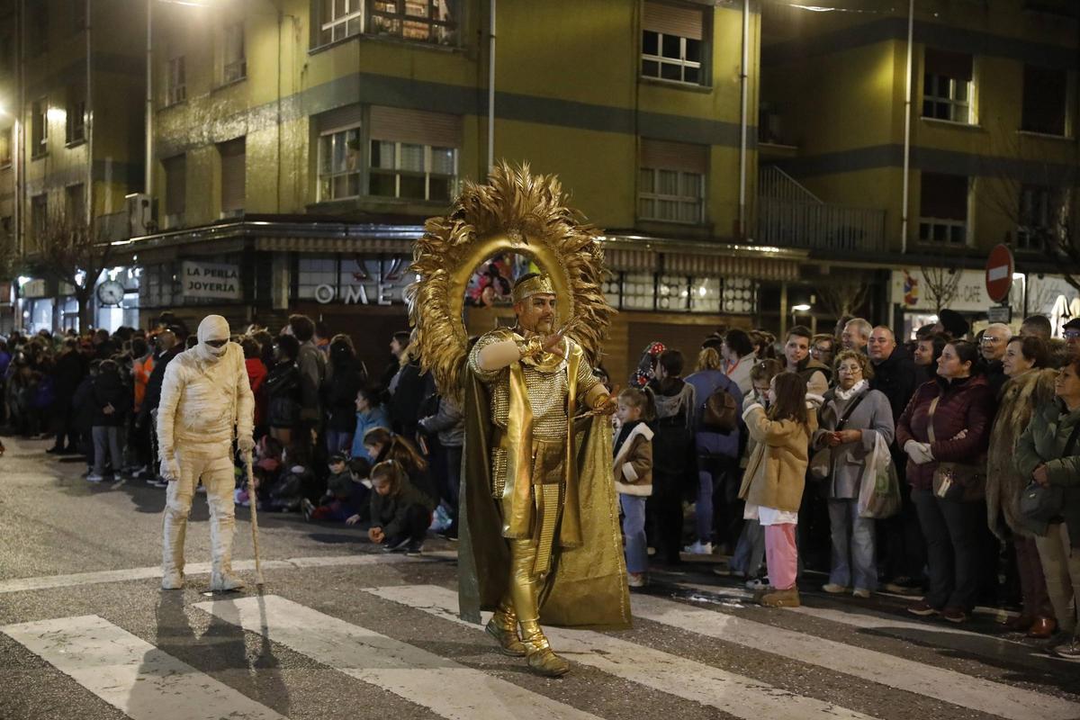 Así fue el gran Antroxu de Mieres: cientos de personas en el Carnaval, ¿estuviste desfilando?