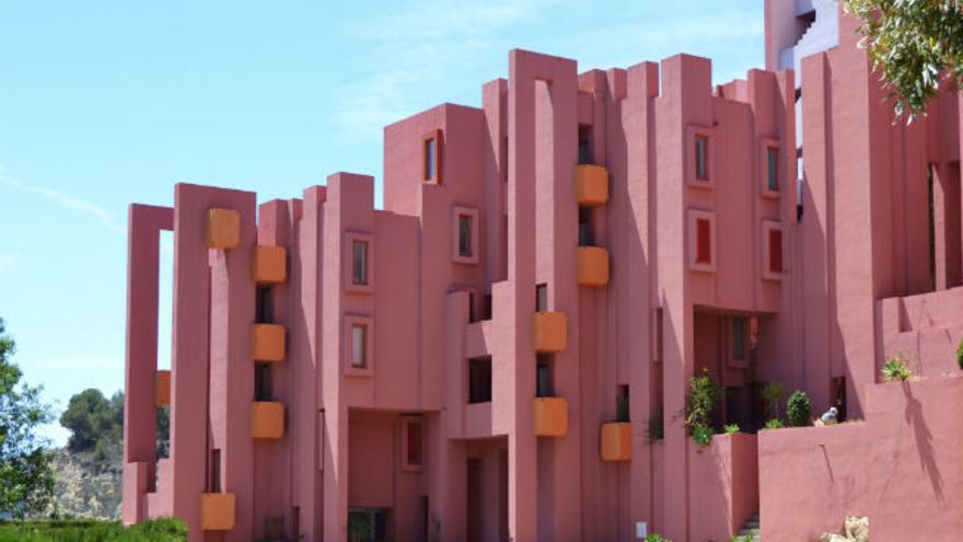 La Muralla Roja de Calpe es uno de los lugares más recurrentes en Instagram.