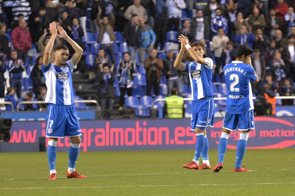 El Dépor cae en el descuento ante el Atlético