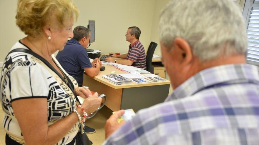 Charlas y comidas para abrir el curso de la Universidad de Mayores