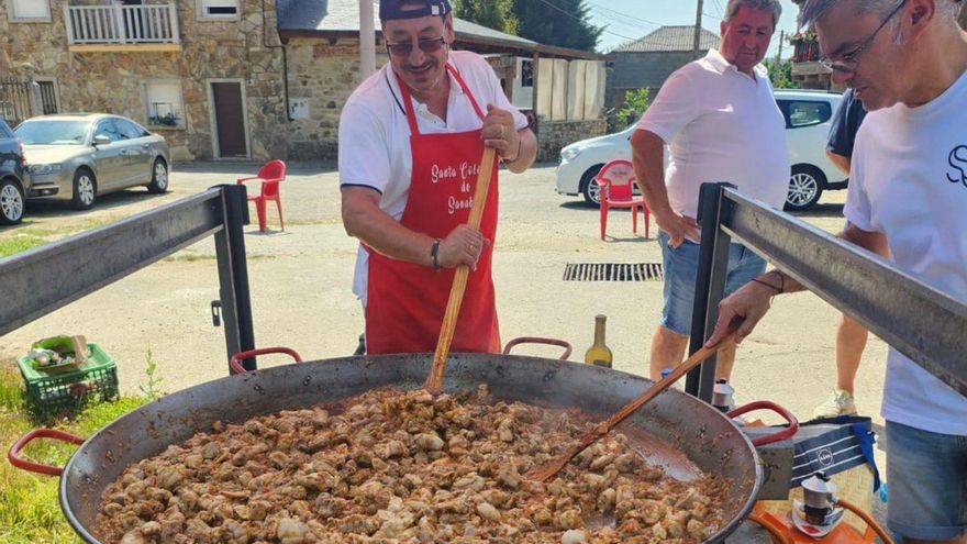 Entre paellas y pan artesanal arranca la semana cultural de Santa Colomba