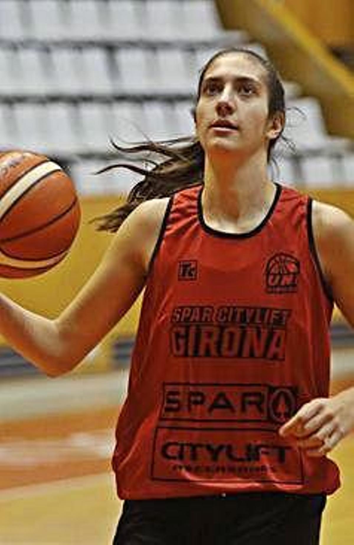 La pivot de Roses Laia Moya jugarà el Preeuropeu  de 3x3 amb Espanya sub-18