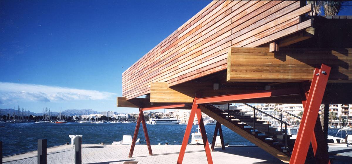 Ordenación del puerto de Alcudia, en Mallorca, hecha por Batlle i Roig en 1999