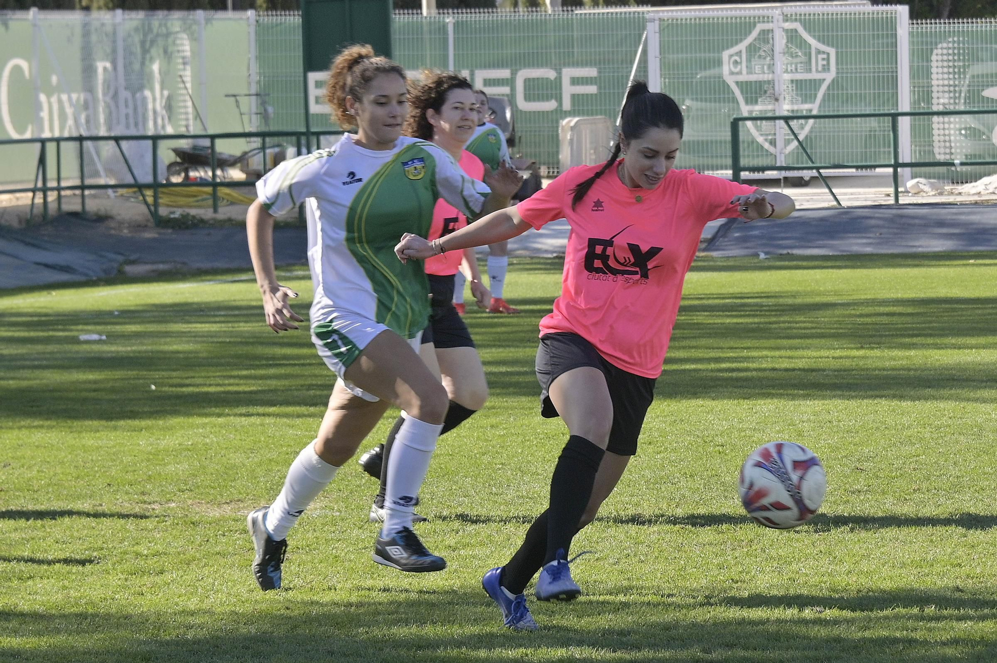 Partido de futbol benefico populares informadores