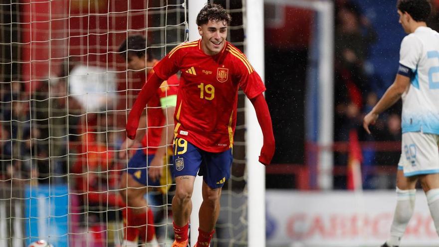 RCD MALLORCA | Luis de la Fuente se fija en Jan Virgili: «Es un chico muy interesante»