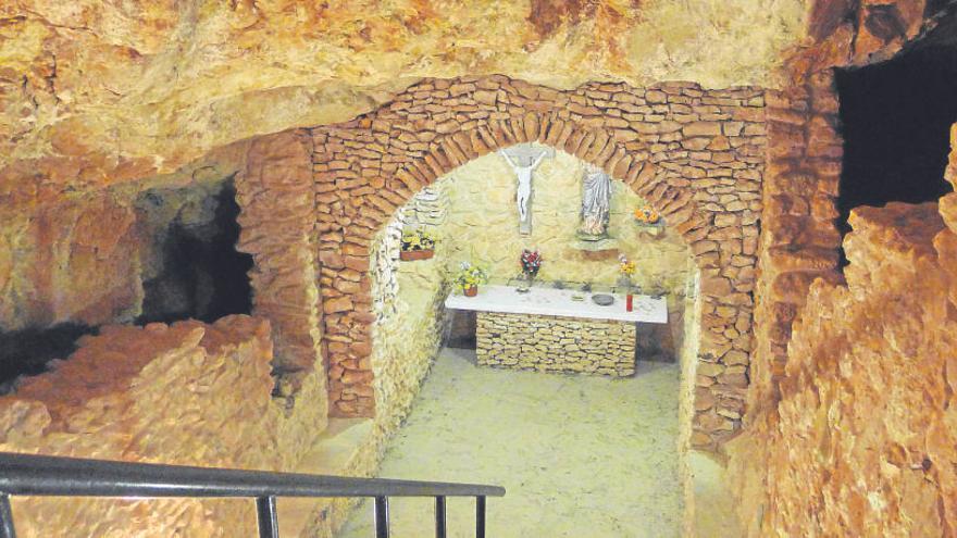El verdadero origen de la cueva de Santa Agnès sigue enterrado en un pasado remoto
