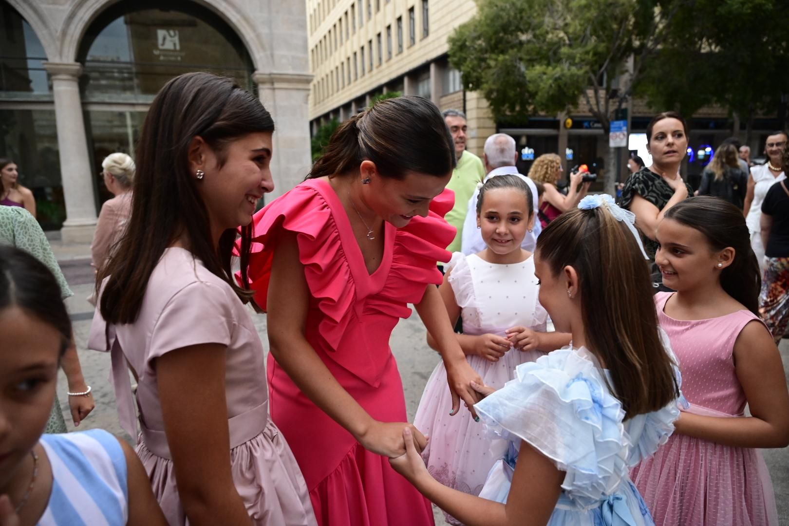 Galería de fotos: Clara Sanz Sobrino y Ana Colón Sastriques, reina y reina infantil de las fiestas de Castelló 2026