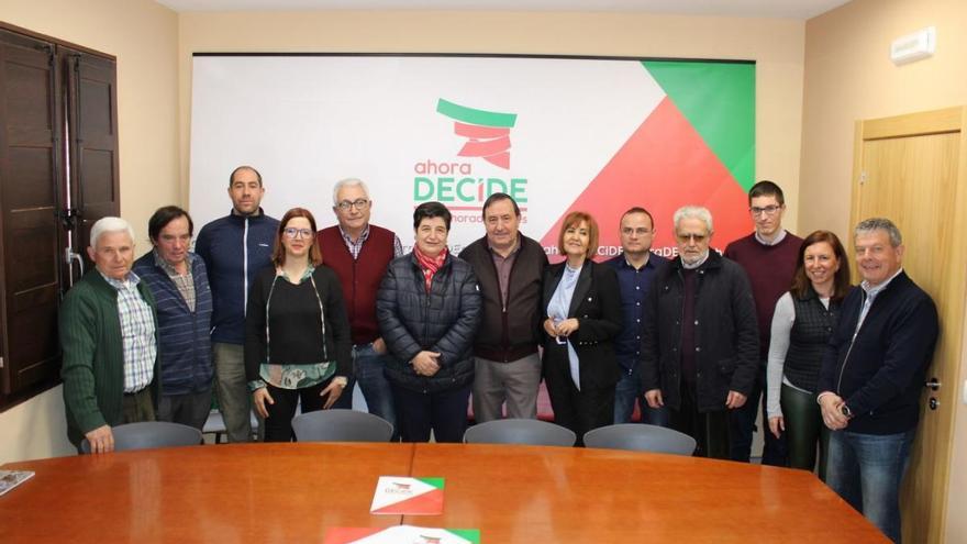 José Martín sustituye a José Luis Ferrero al frente de Ahora Decide Zamora