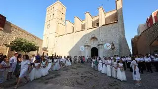 Un Corpus Christi con aroma a ‘herba de Sant Ponç’