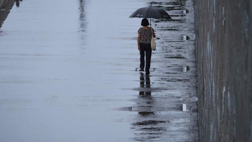 La tormenta tropical &#039;Hermine&#039; no afectará de lleno a Canarias pero dejará lluvias intensas, viento y tormentas