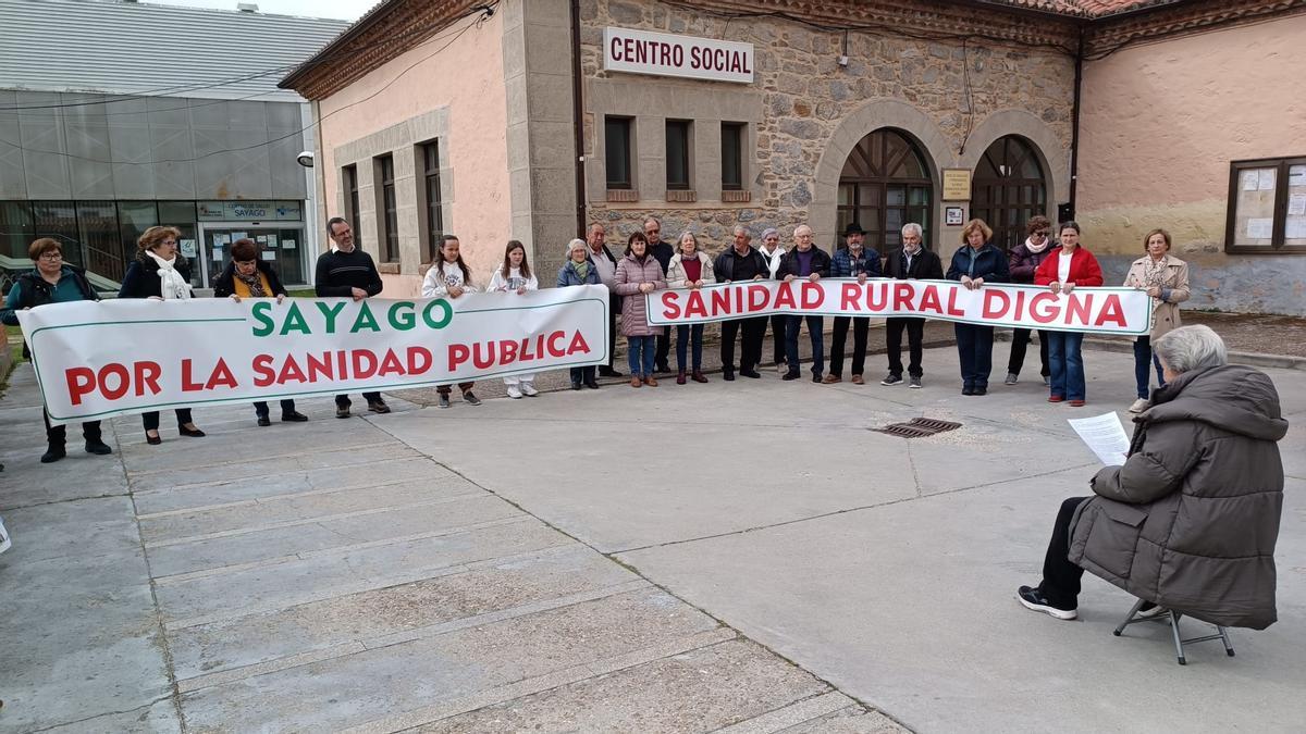 Concentración número 130 por la sanidad en Sayago