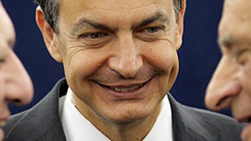 Zapatero saca pecho por su impulso al gobierno económico europeo
