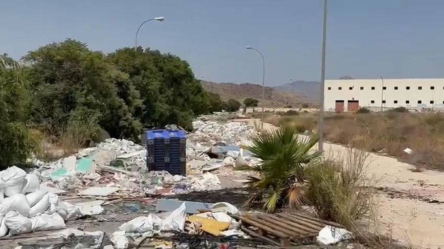 San Miguel implanta una iniciativa pionera para convertir restos de comida en abono