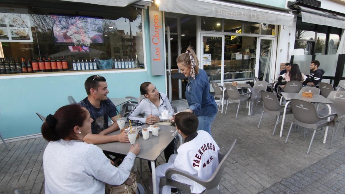 Coronavirus en Córdoba: "Sería una ruina cerrar el bar, sobre todo por los trabajadores" - Diario Córdoba