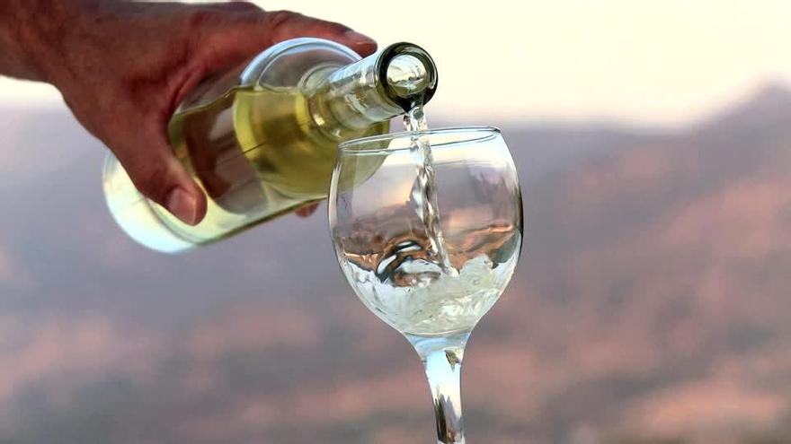 El vino blanco, 10 mitos y propiedades al descubierto