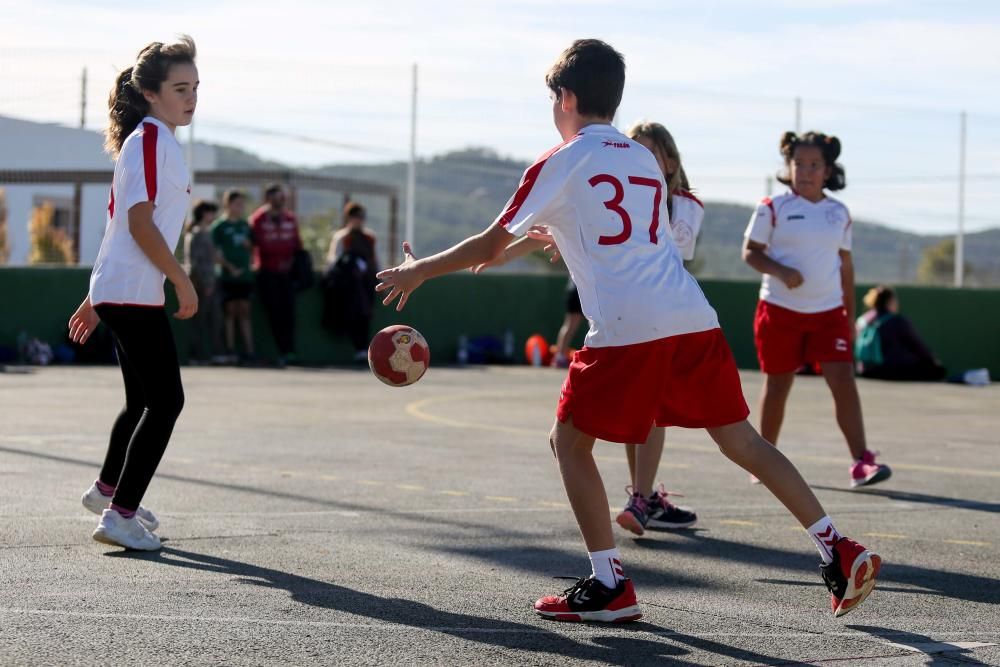 Un centenar de jugadores participan en la diada de promoción alevín celebrada en Sant Jordi