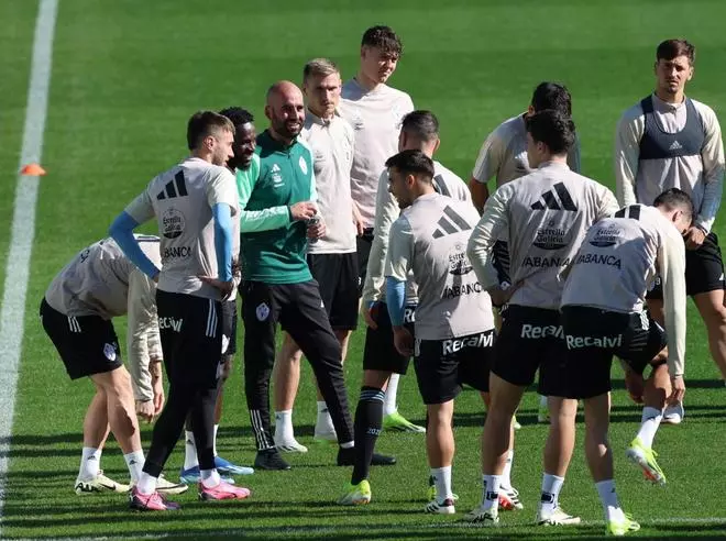 Primer entrenamiento de Claudio Giráldez al frente del Celta