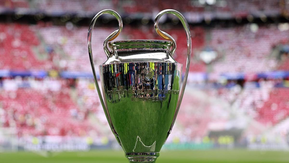 El trofeo de la Champions League.