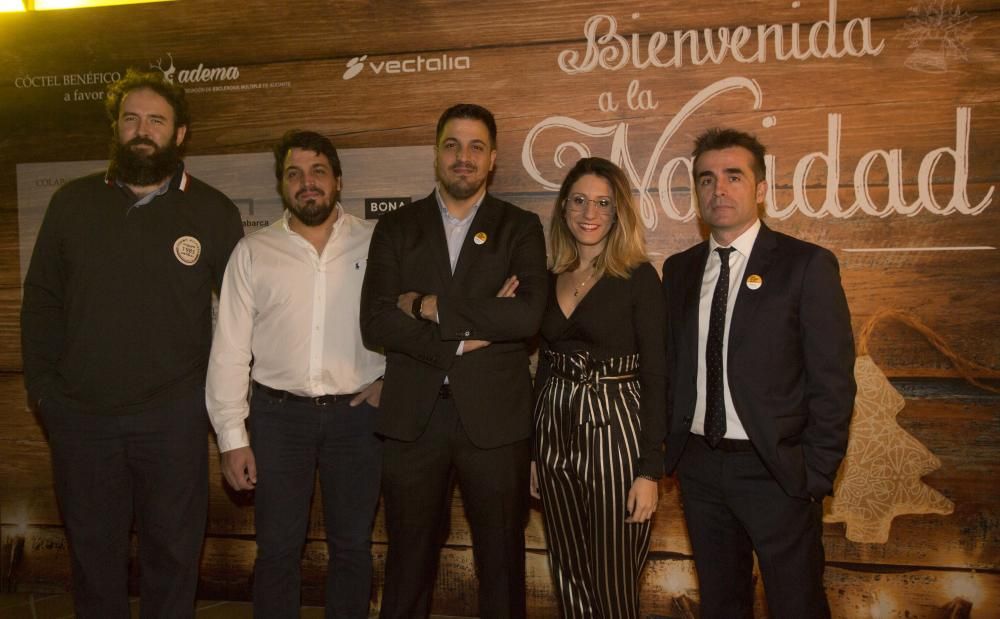 Vectalia celebra su cóctel solidario de Navidad