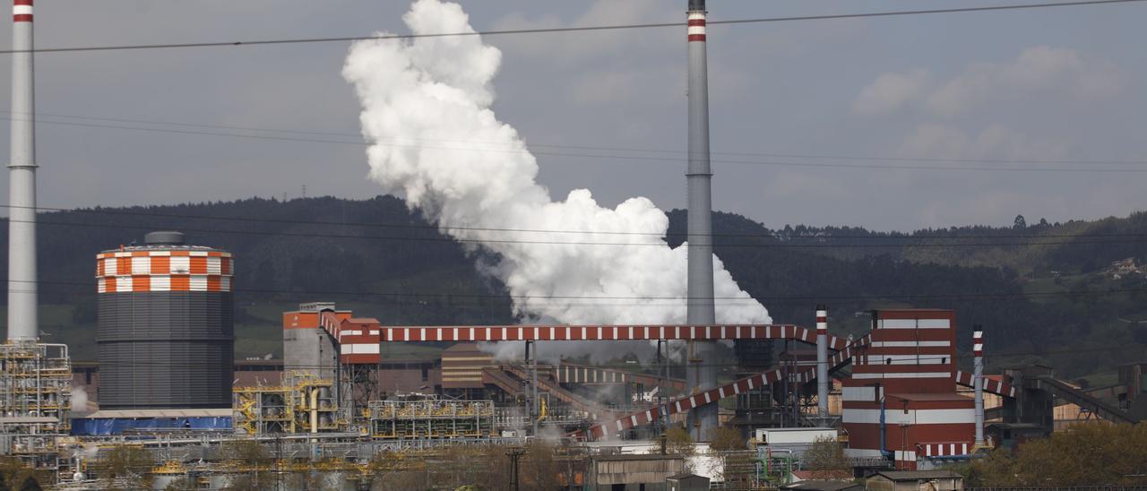 Instalaciones de Arcelor en Gijón.