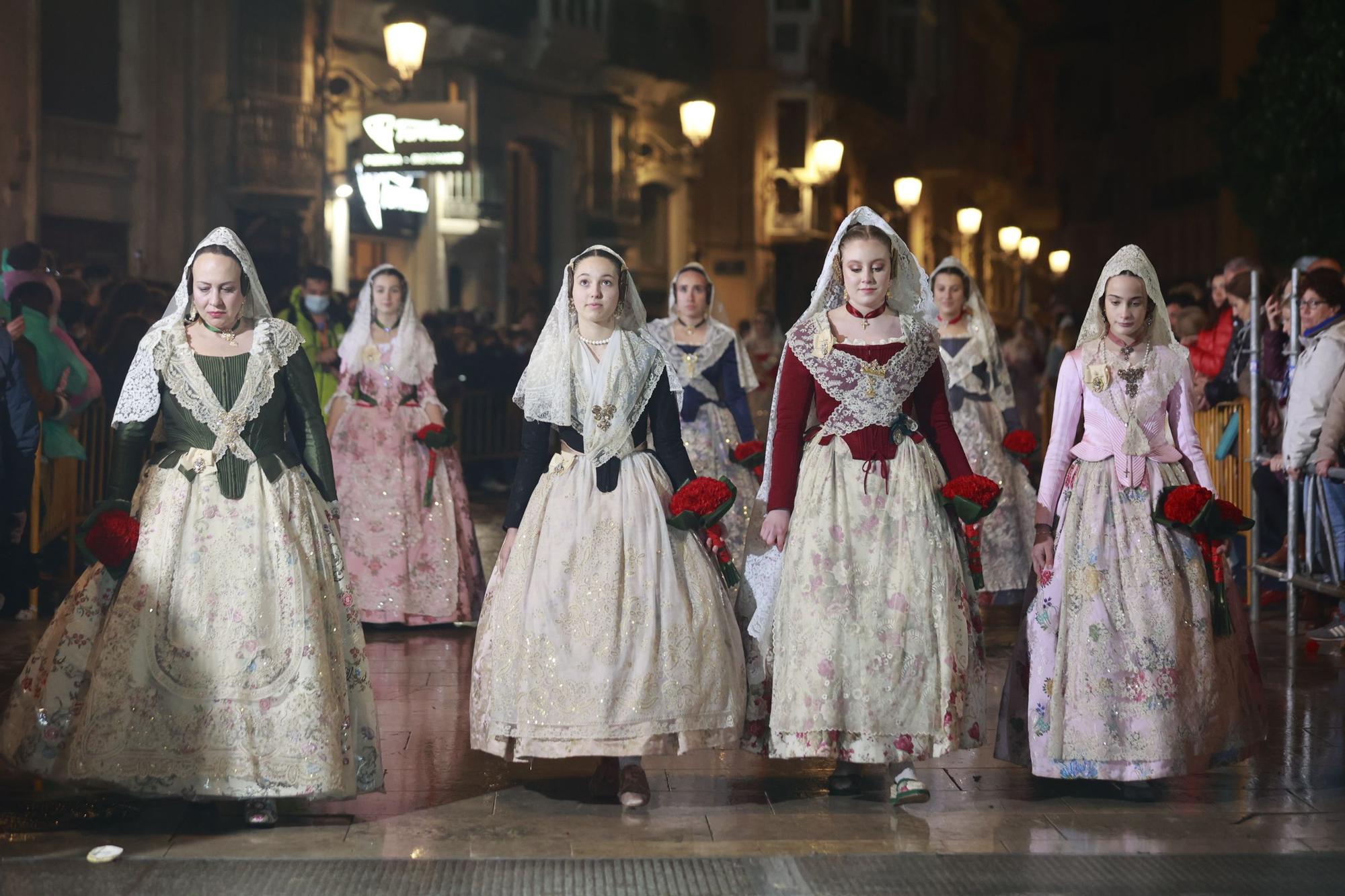 Búscate en la Ofrenda por la calle Quart (entre 22.00 y 23.00 horas)