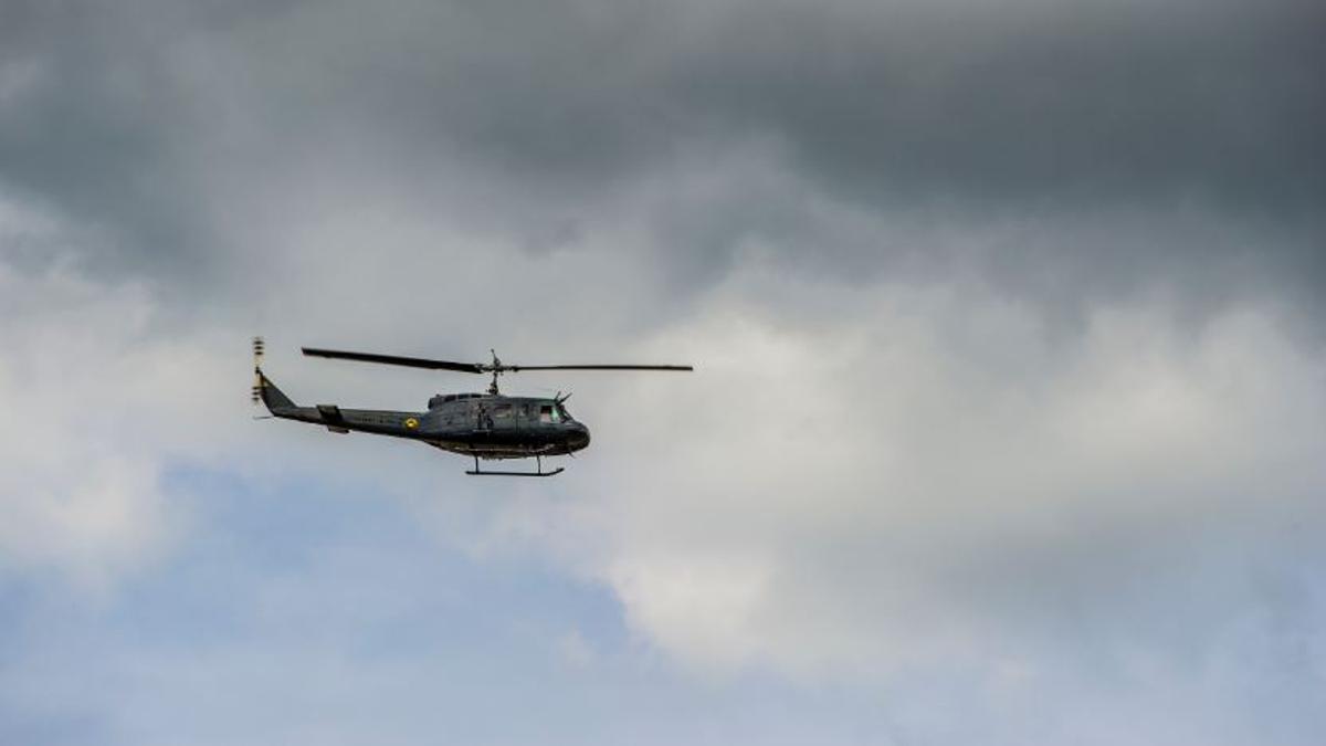 Un helicóptero en vuelo en una imagen de archivo.