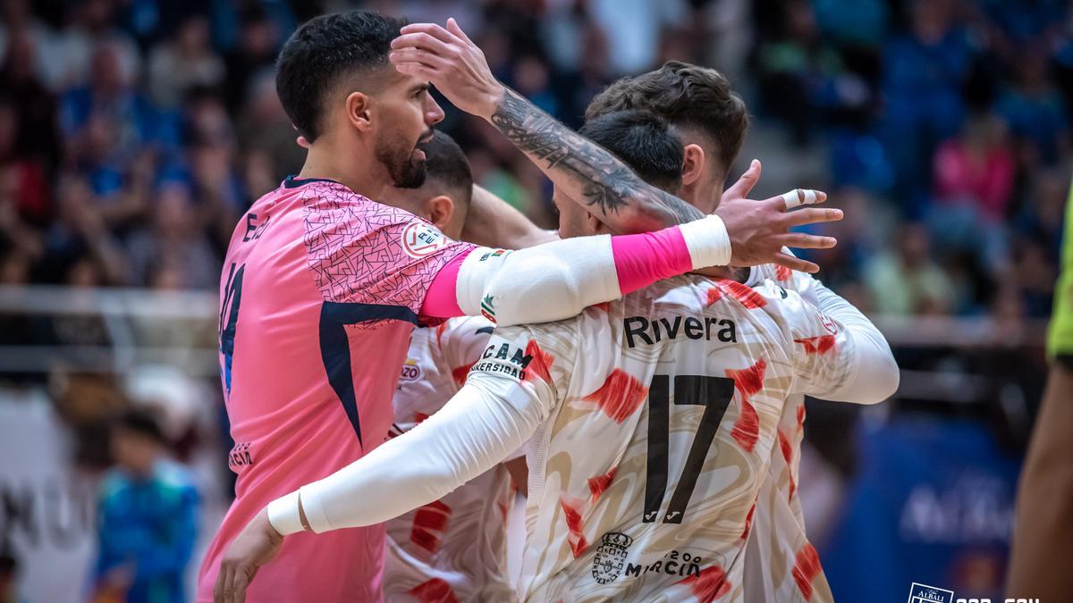 Los jugadores de ElPozo celebran una de sus victorias