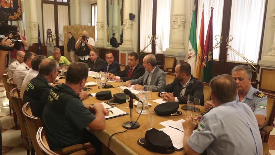 Imagen de la Junta Local de Seguridad celebrada ayer en el Ayuntamiento.