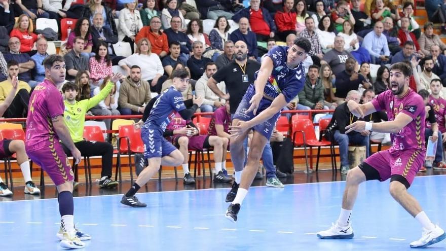 El TM Benidorm empata en Cuenca en un intenso partido (24-24)