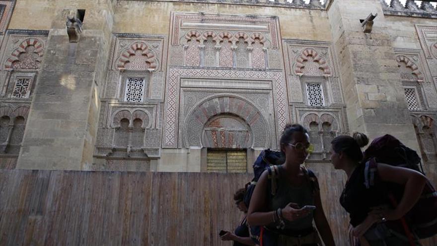 Las obras en el techo de la Mezquita tendrán continuidad durante décadas