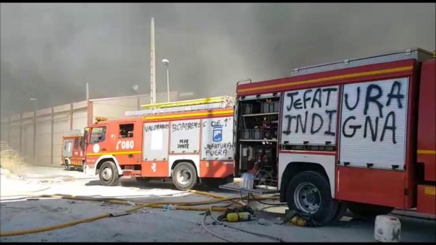 Incendio en una nave del Polígono Villa Rosa