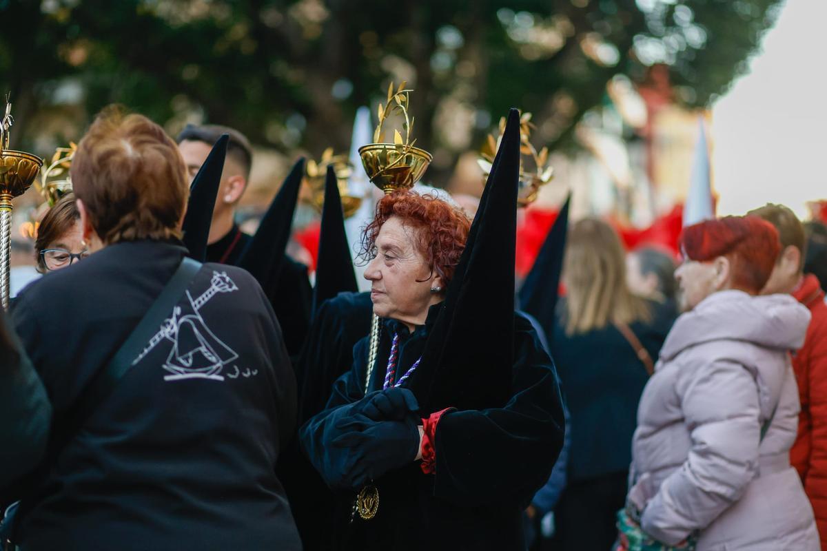 El Cabanyal vive con solemnidad el Miércoles Santo del Prendimiento y la Lanzada