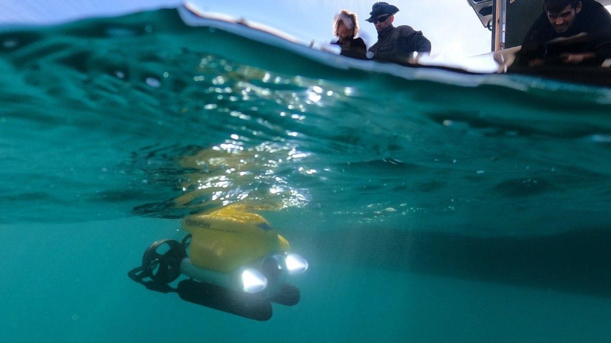 Tasques de recerca de la Guardia de Civil prop de Les Medes amb el ROV