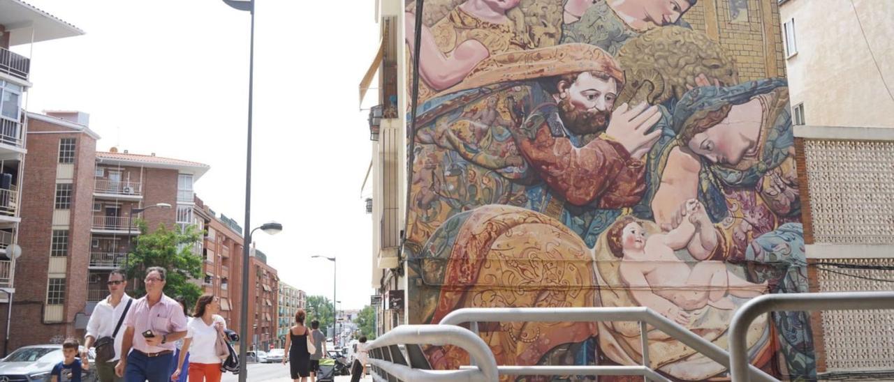 El nuevo mural representa la parte de la escena de «Nacimiento», en el retablo que se puede visitar en la Catedral. | Jose Luis Fernández
